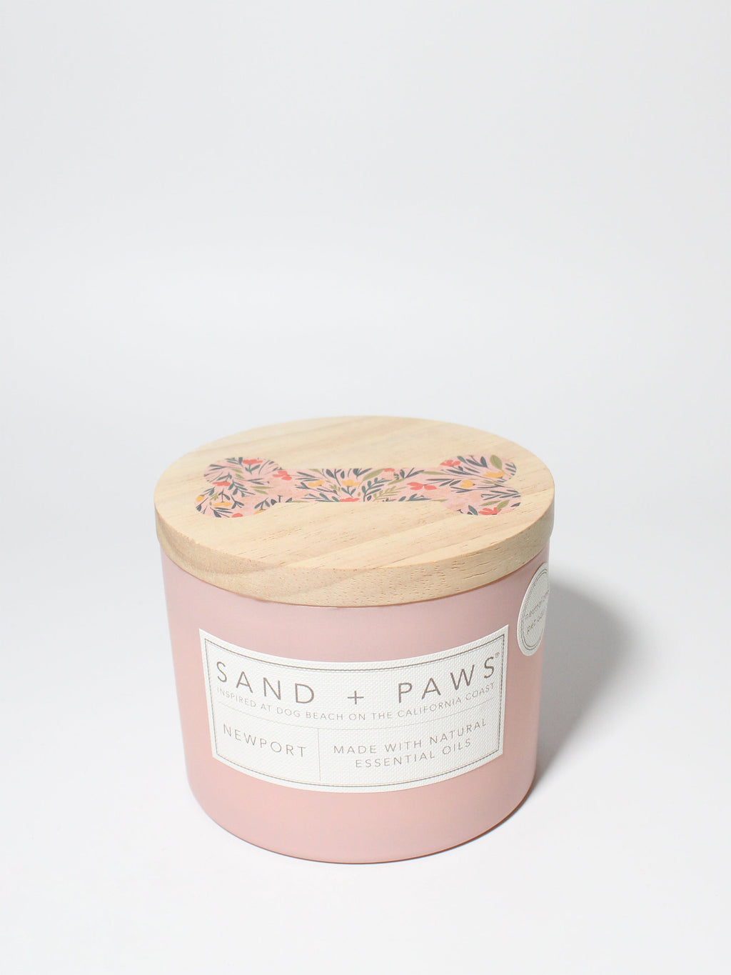 Sand + Paws Newport 12 oz scented candle - Fine Fragrance