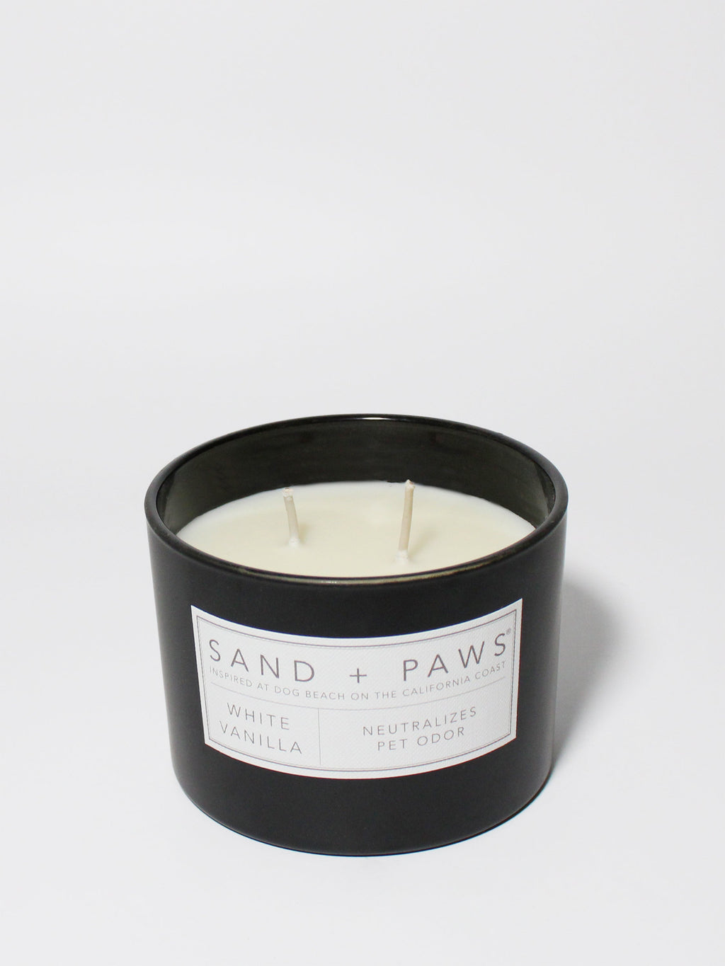 Sand + Paws White Vanilla 12 oz scented candle - Fine Fragrance