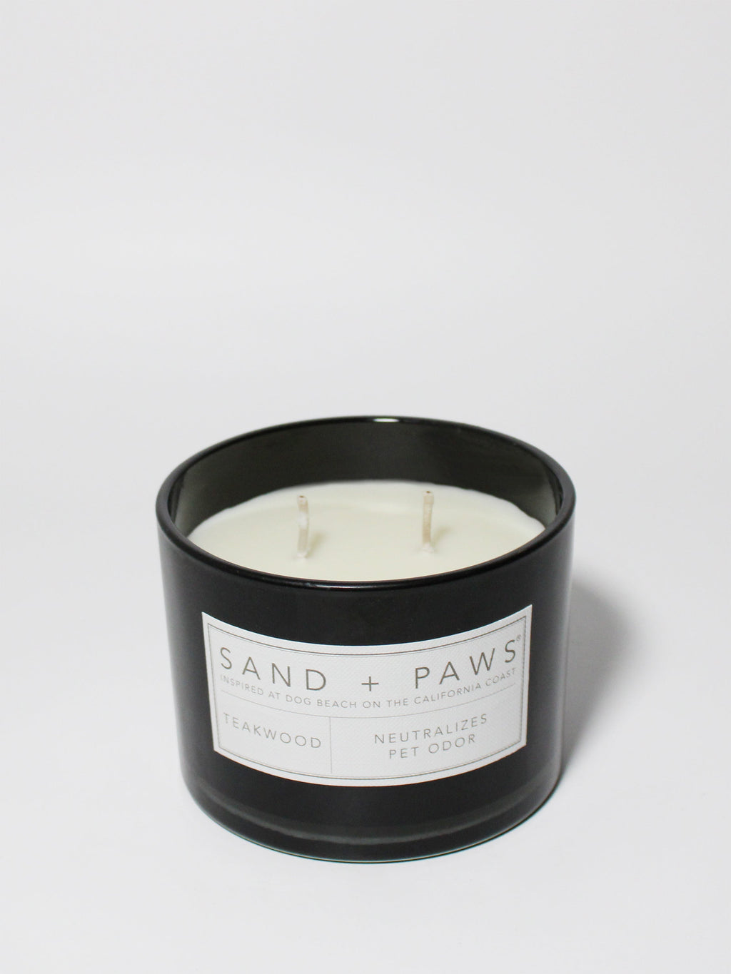 Sand + Paws Teakwood 12 oz scented candle - Fine Fragrance