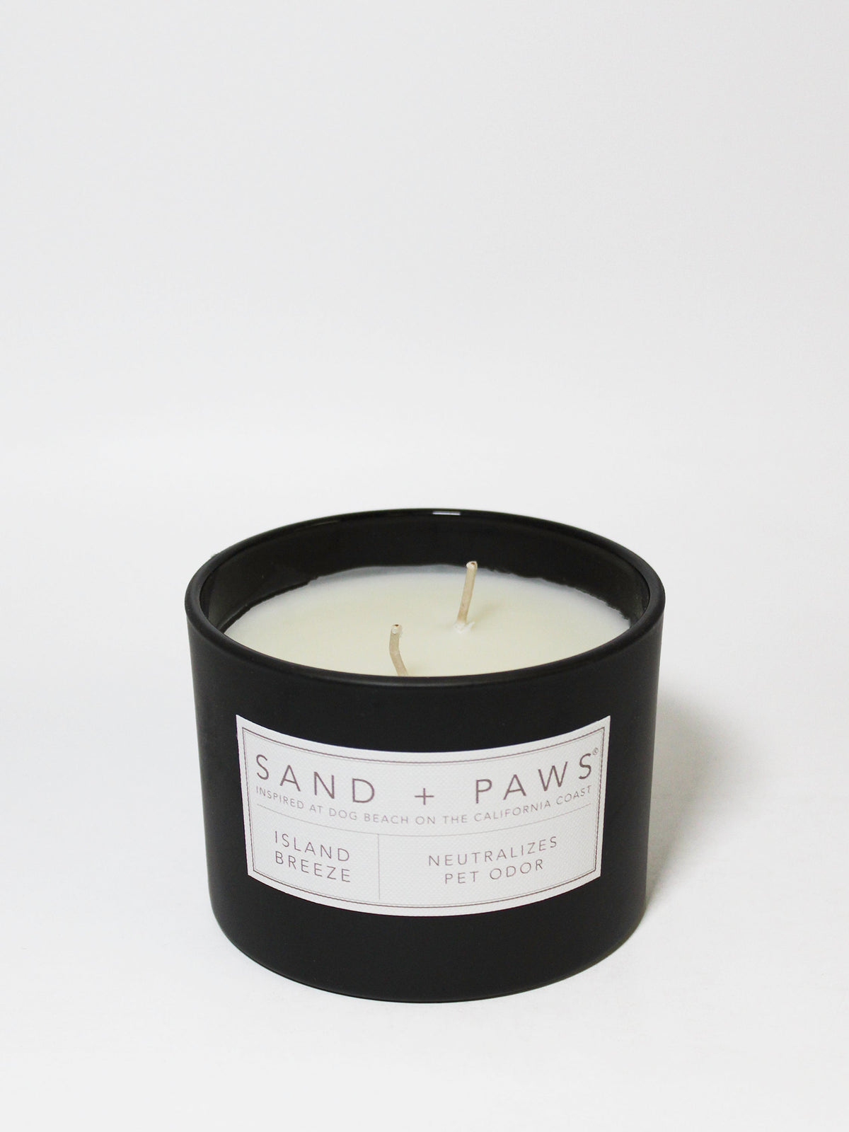 Sand + Paws Island Breeze 12 oz scented candle - Fine Fragrance