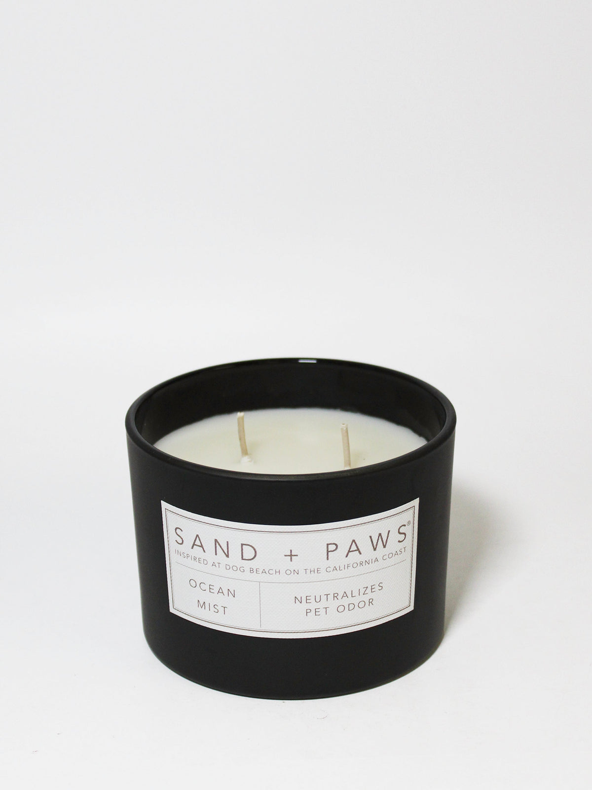 Sand + Paws Ocean Mist 12 oz scented candle - Fine Fragrance