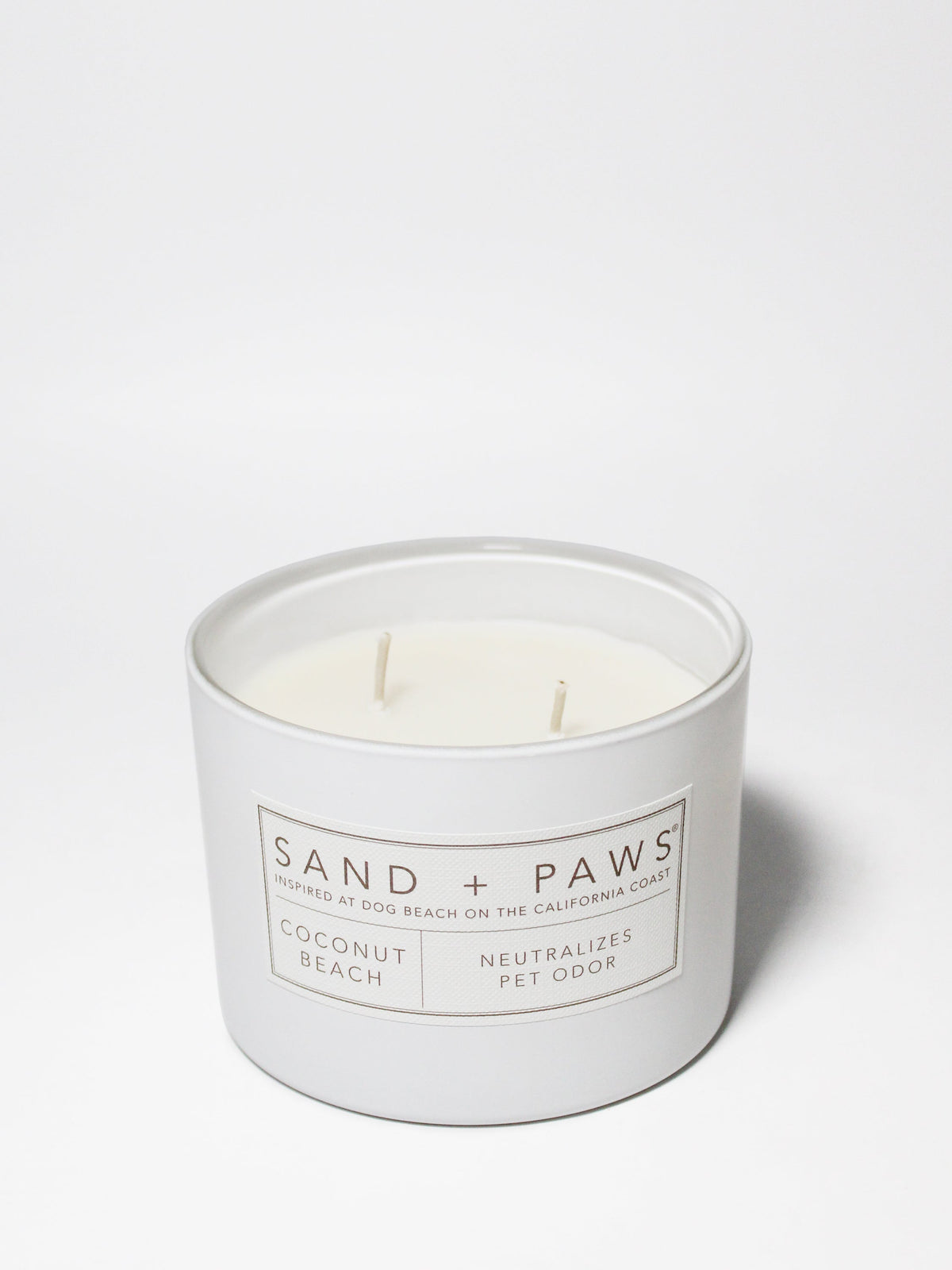 Sand + Paws Coconut Beach 12 oz scented candle - Fine Fragrance