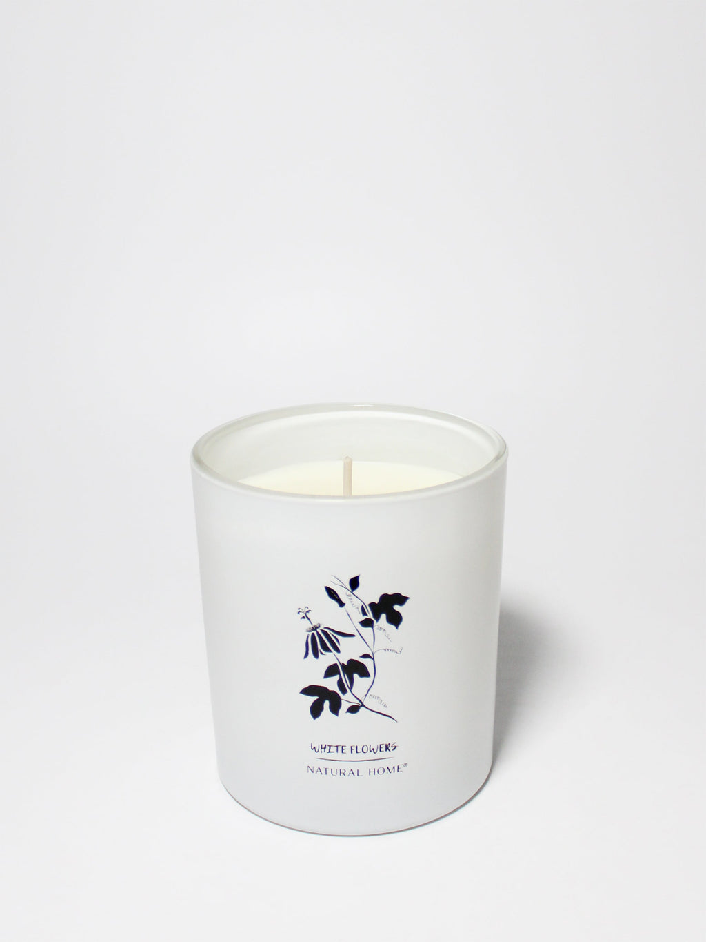 White Flowers Natural Home 11.5 oz scented candle - Fine Fragrance
