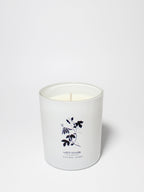 White Flowers Natural Home 11.5 oz scented candle - Fine Fragrance