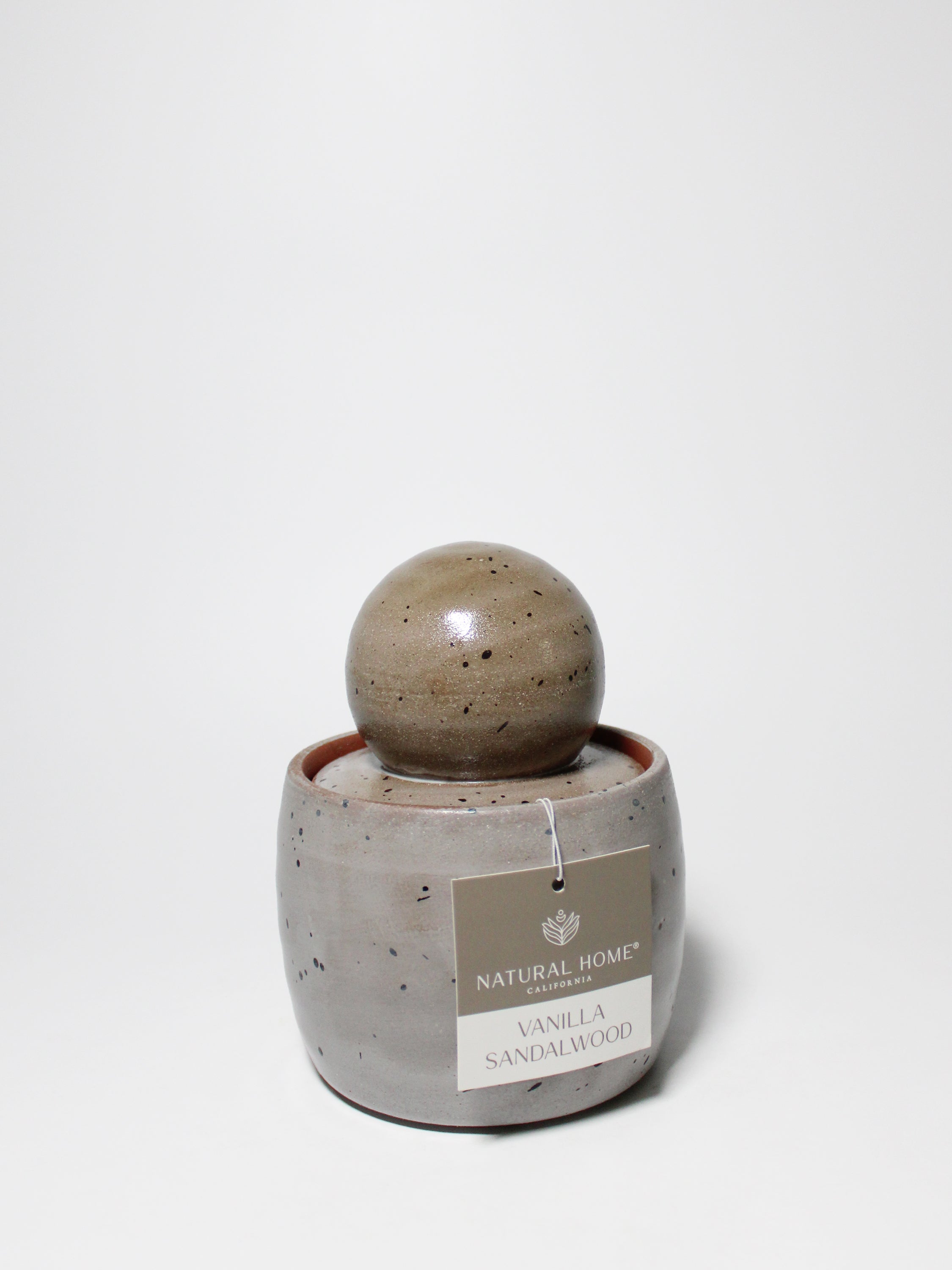 Vanilla Sandalwood Natural Home 13 oz scented candle - Fine Fragrance