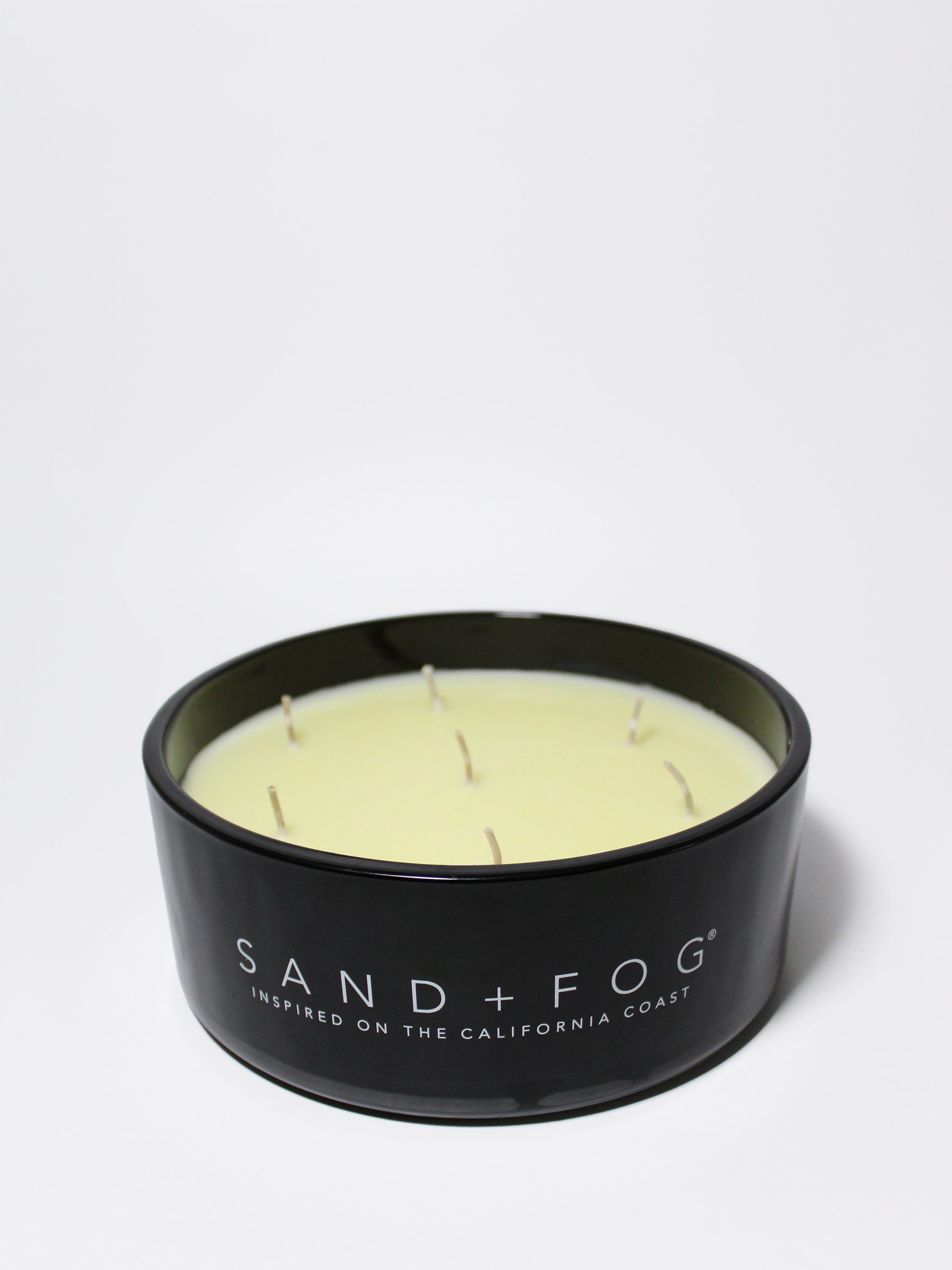 Teakwood 34 oz scented candle - Home Fragrance