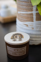 Sand + Paws Amber & Fig 12 oz scented candle - Fine Fragrance