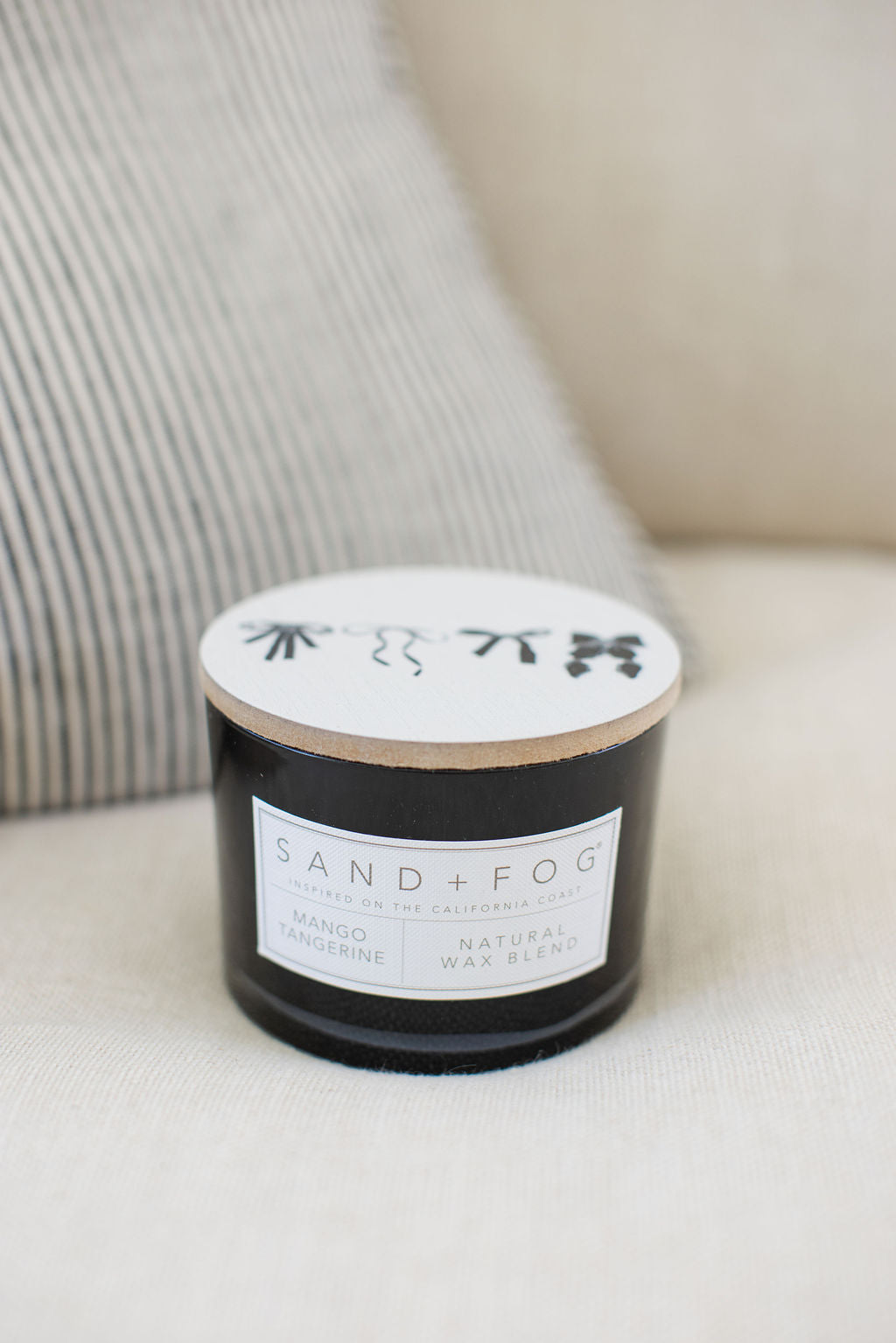 Mango Tangerine 12 oz scented candle - Home Fragrance