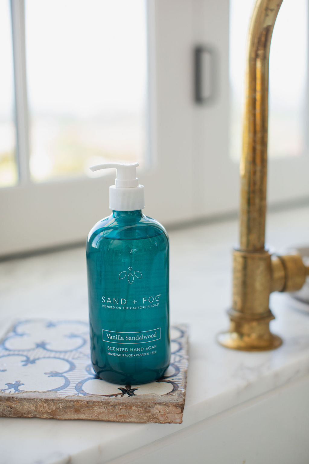 Vanilla Sandalwood 15.7 oz Liquid Hand Soap - Sink Essential