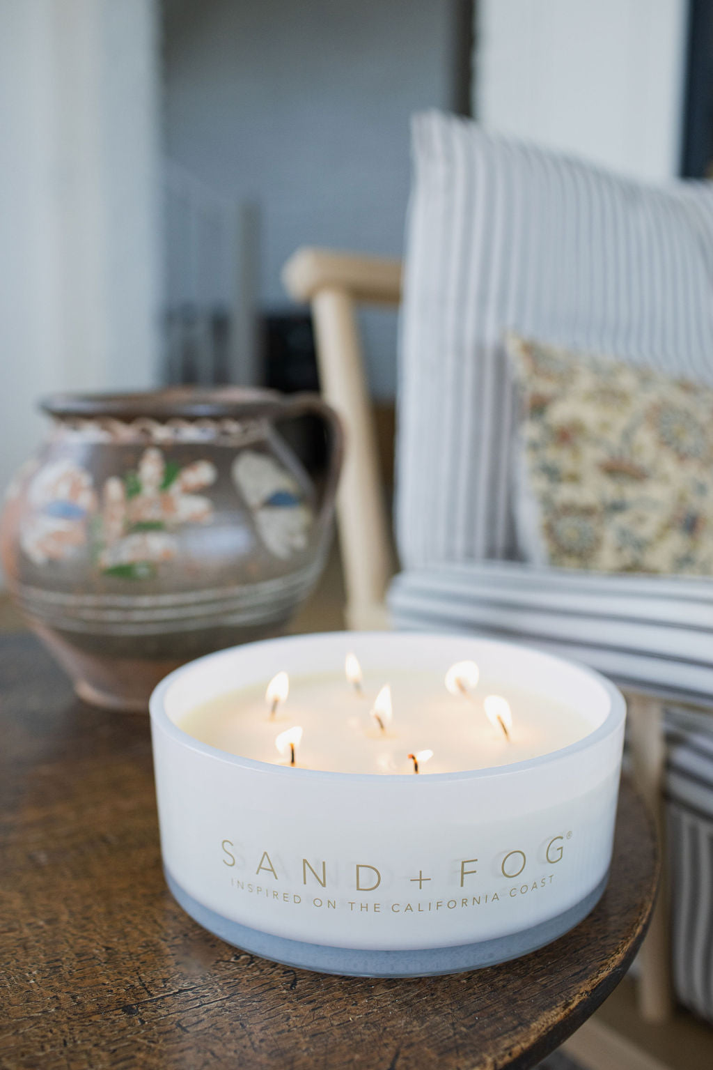 Tahitian Vanilla 34 oz scented candle - Home Fragrance