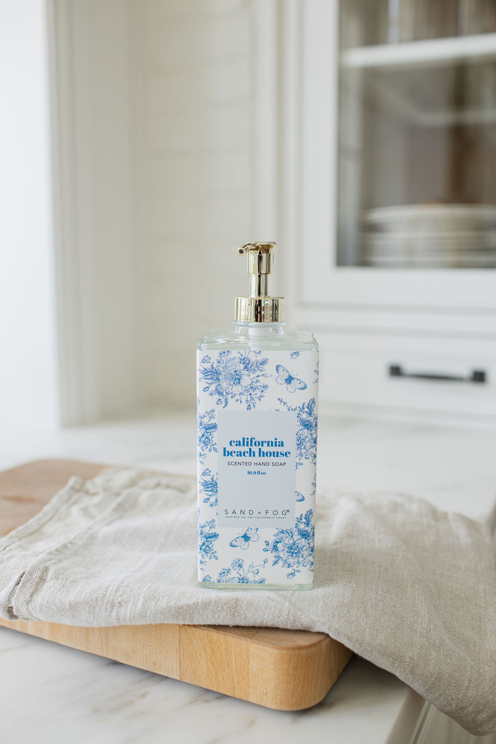 California Beach House 16.9 oz Liquid Hand Soap - Sink Essential