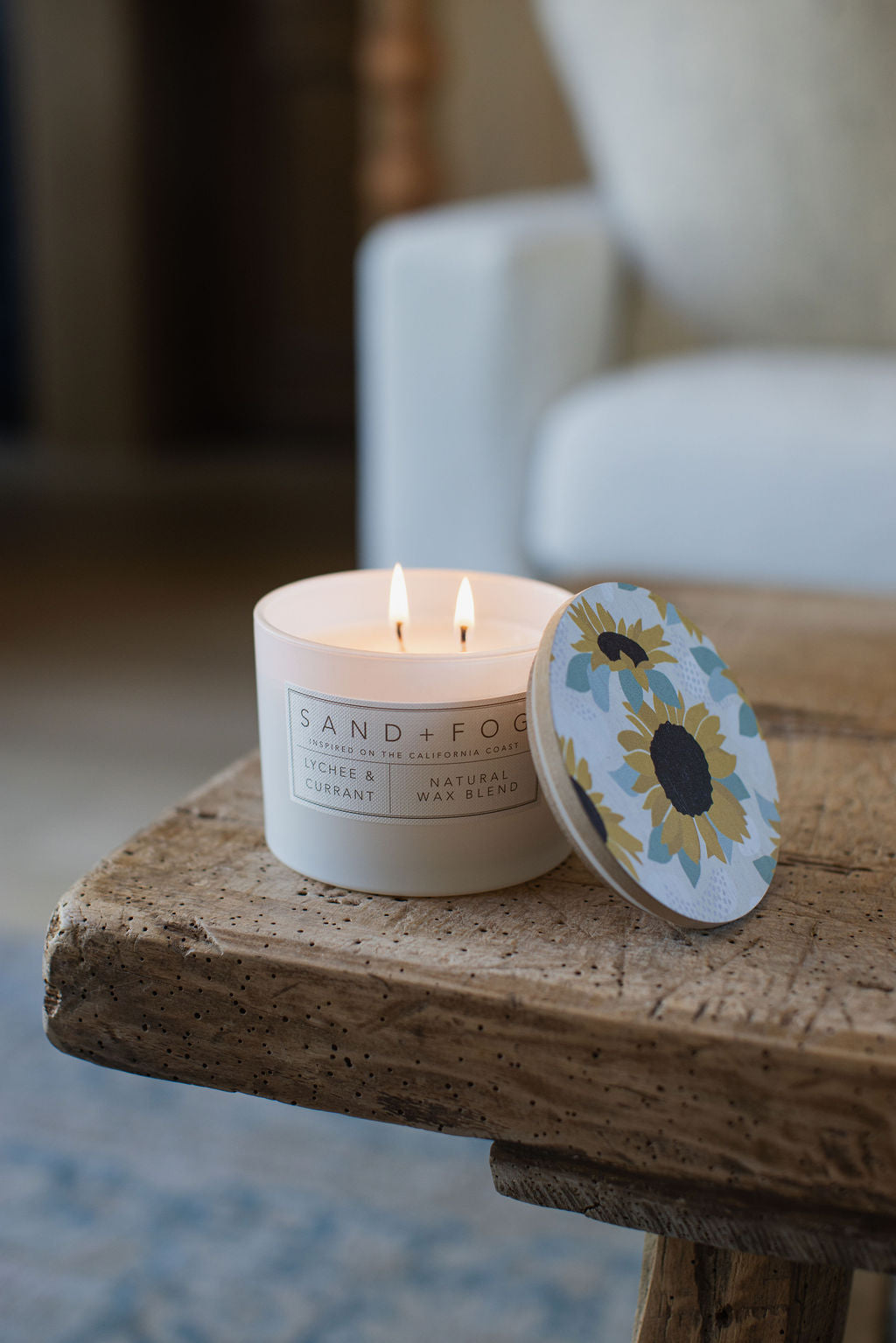 Lychee & Currant 12 oz scented candle - Home Fragrance