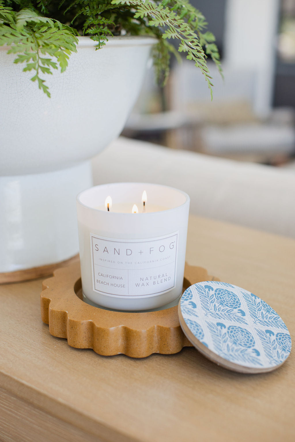 California Beach House 21 oz scented candle - Home Fragrance