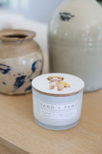 Sand + Paws Clean Waves 12 oz scented candle - Fine Fragrance