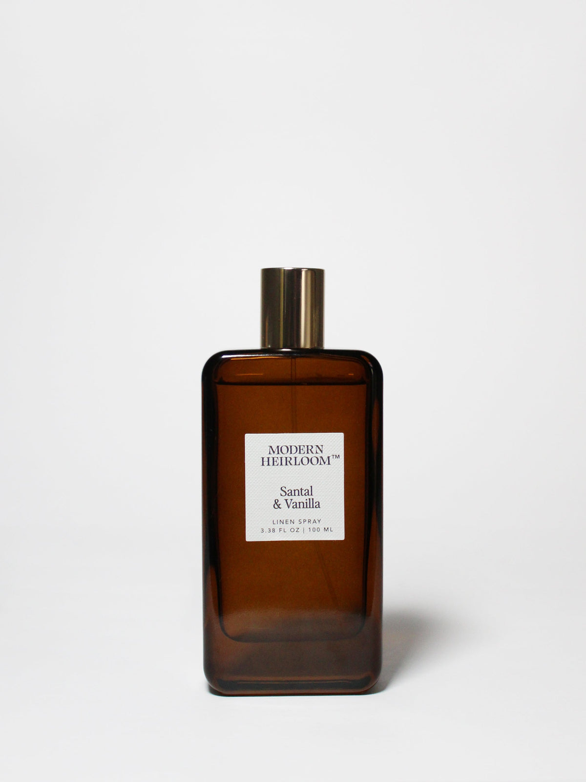 Santal & Vanilla Modern Heirloom 100 ml Linen Spray - Daily Favorite