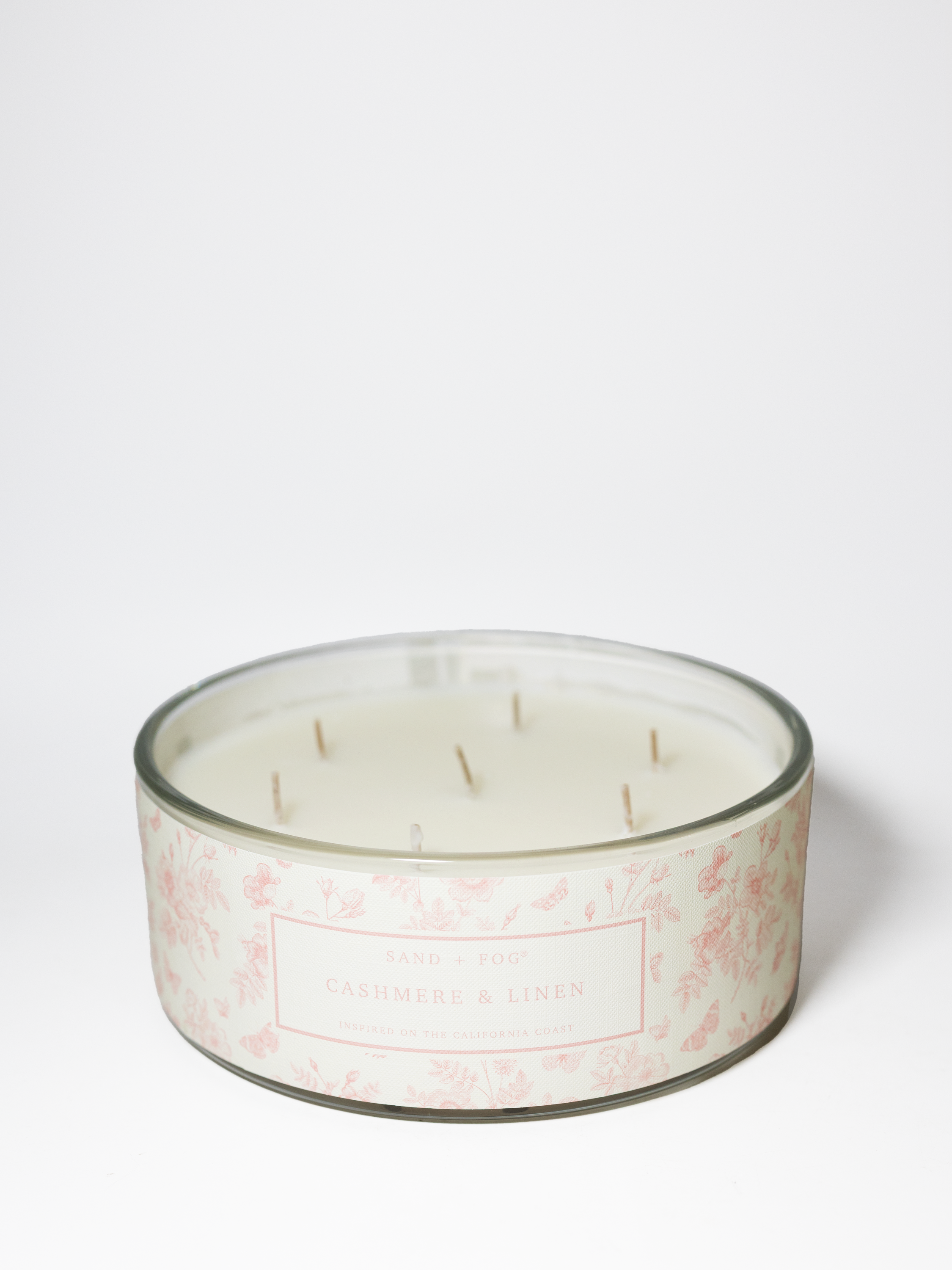 Cashmere & Linen 34 oz scented candle - Home Fragrance