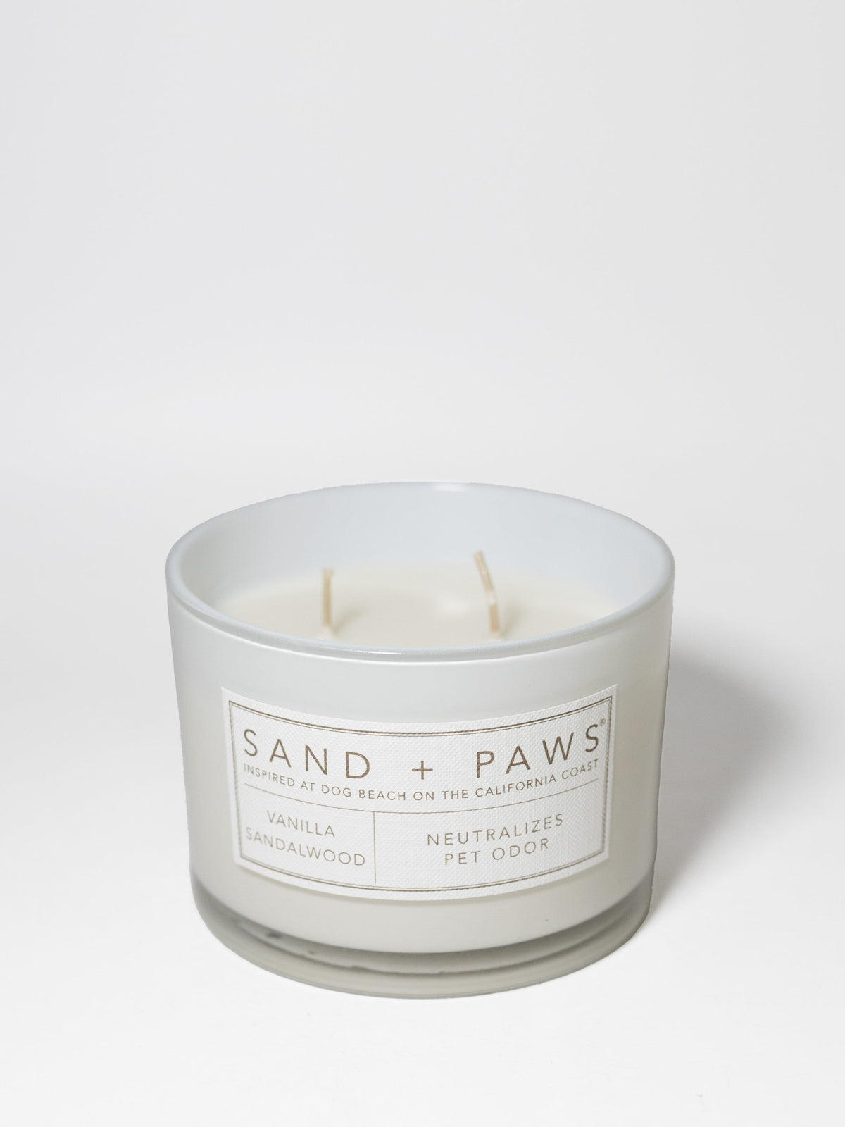 Sand + Paws Vanilla Sandalwood 12 oz scented candle - Fine Fragrance