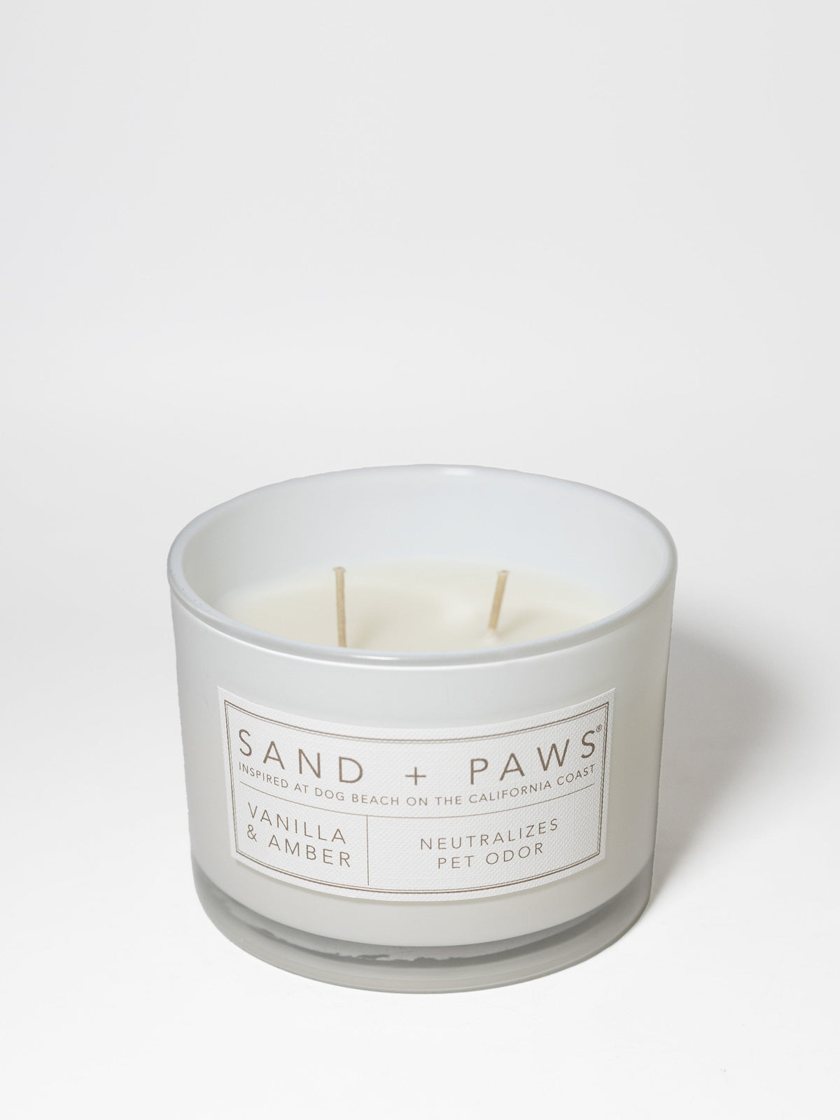 Sand + Paws Vanilla & Amber 12 oz scented candle - Fine Fragrance