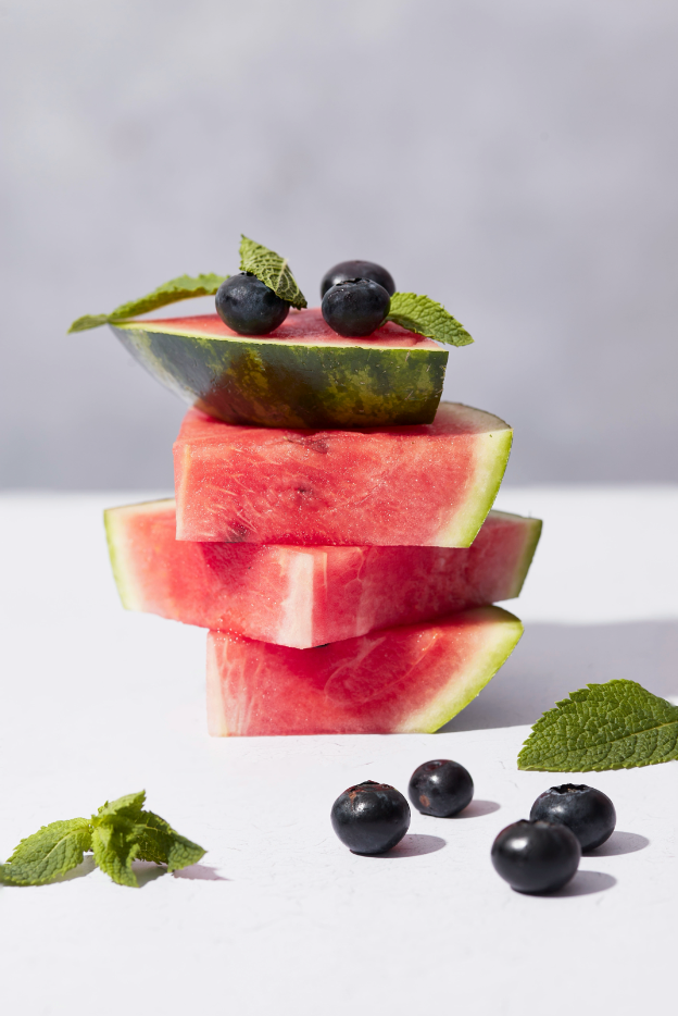 Sand + Paws Watermelon Mint 12 oz scented candle - Fine Fragrance