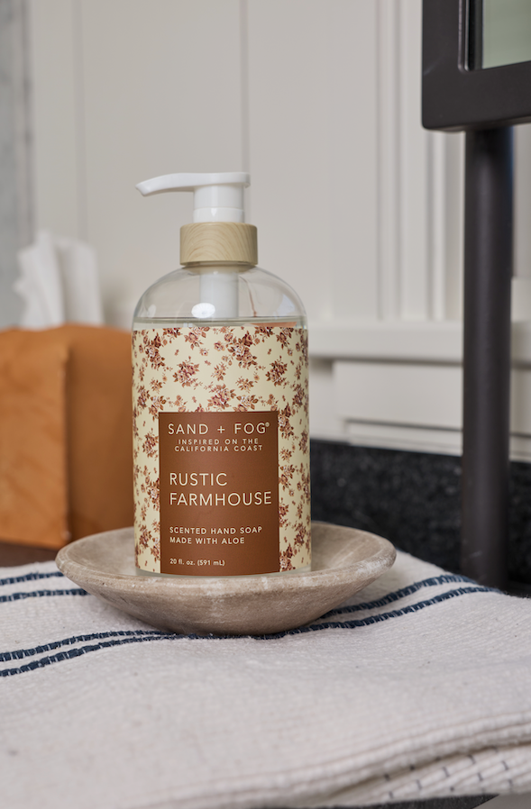 Rustic Farmhouse 20 oz Liquid Hand Soap - Sink Essential