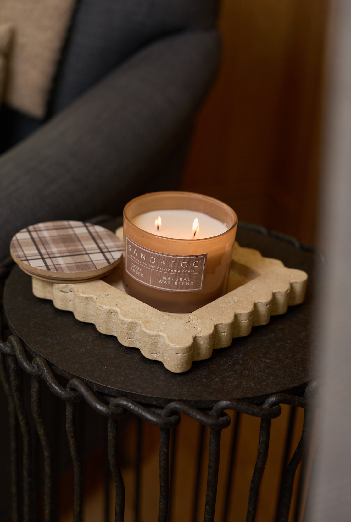 Cozy Amber 12 oz scented candle - Home Fragrance
