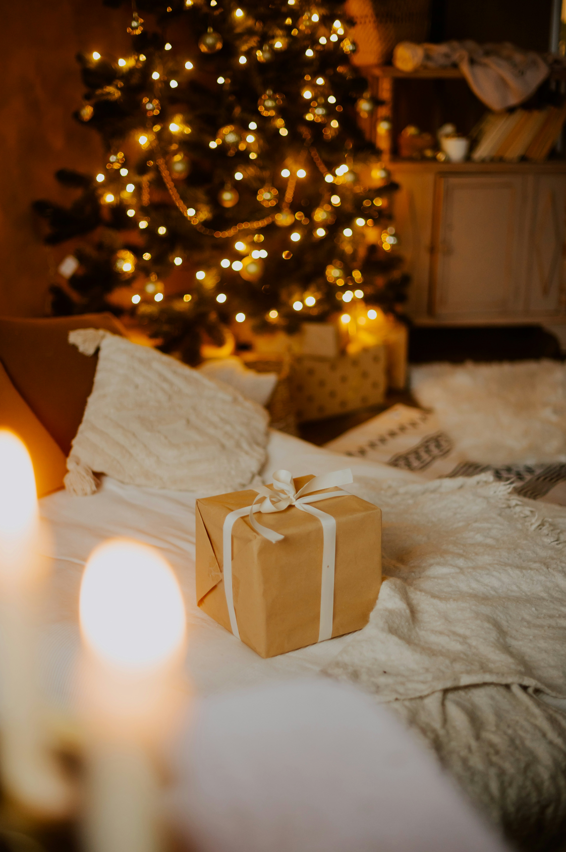 Perfect Holiday 12 oz scented candle - Home Fragrance