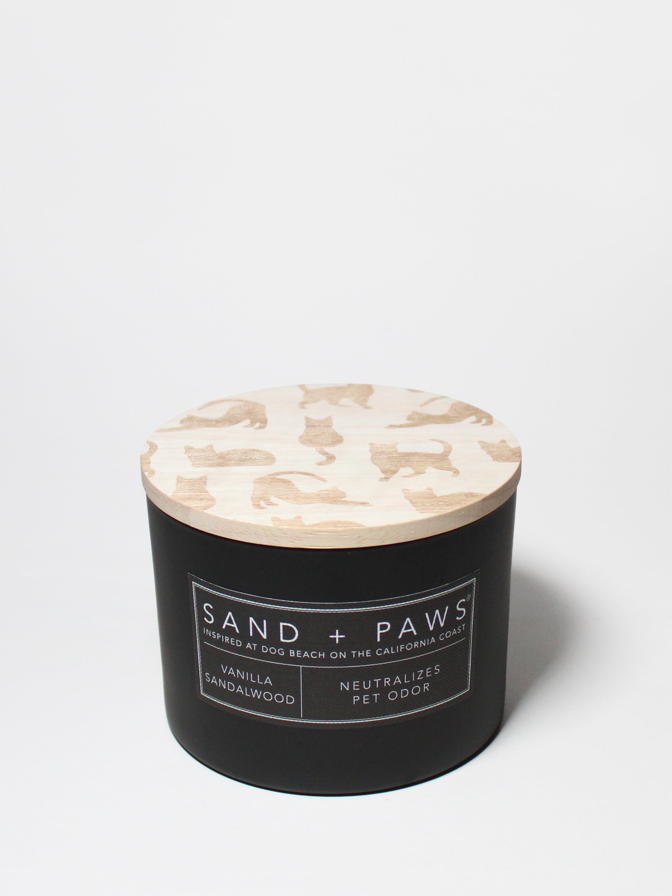 Sand + Paws Vanilla Sandalwood 12 oz scented candle - Fine Fragrance